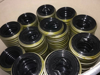 Royal Way company — rubber lip seal examples