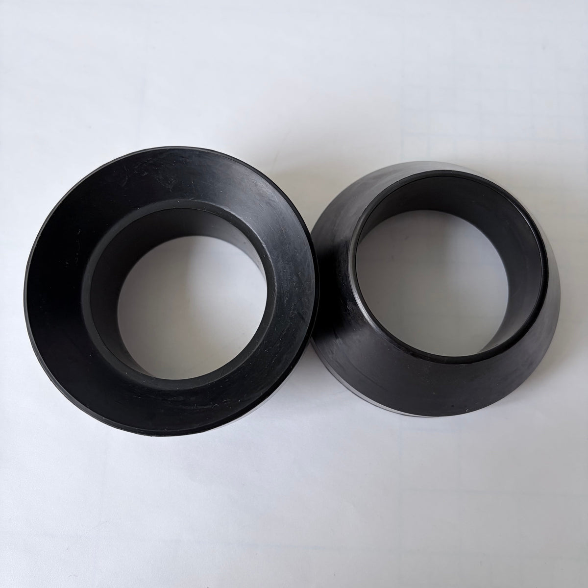 Custom rubber packer element profile