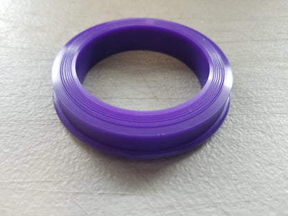 Purple polyurethane hammer union seal ring, Fig 1502-type representative example