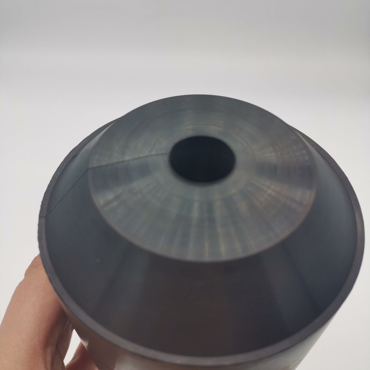 Black Type H oil saver rubber for 3/8 to 5/8 in wireline, inner bore detail